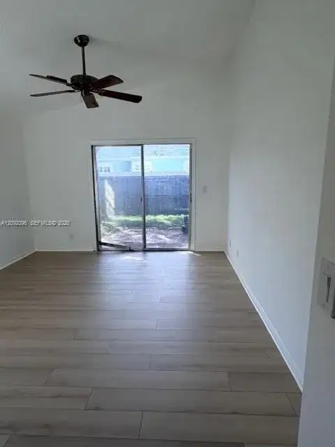 5688 Dewberry Way, West Palm Beach FL 33415 photo 5