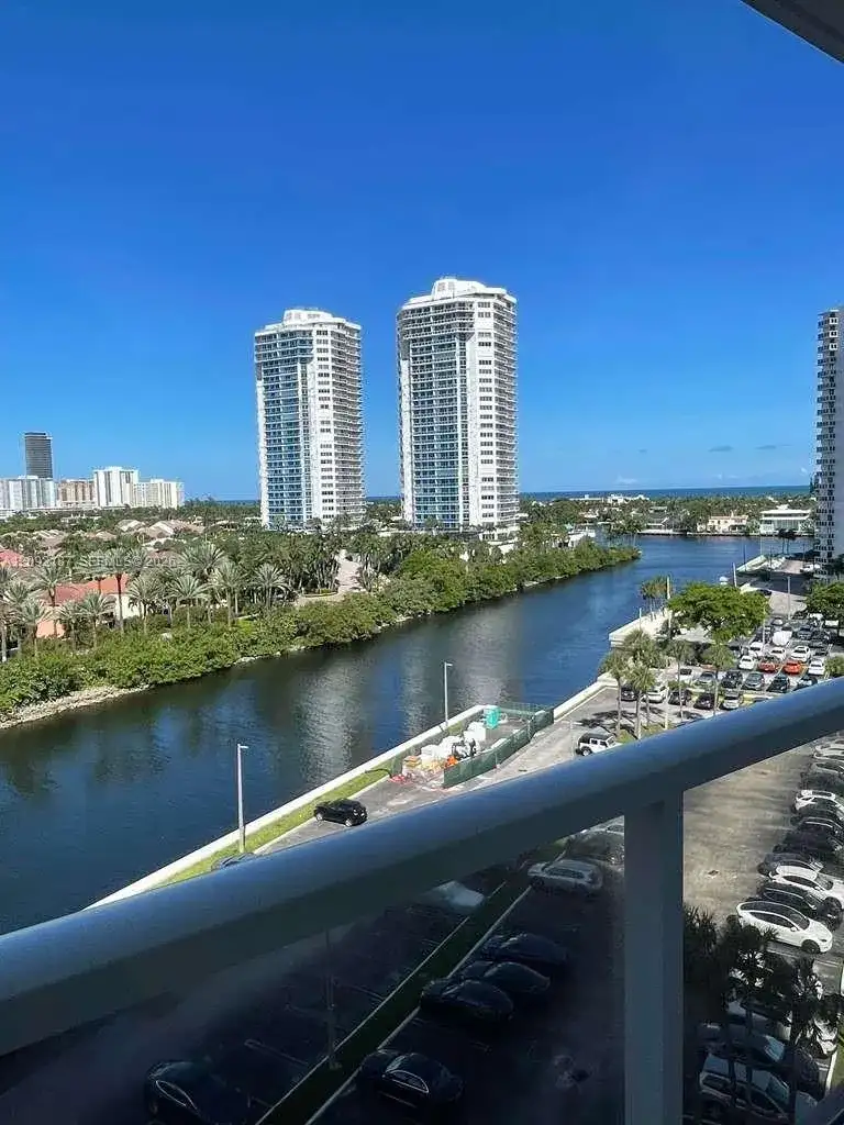 3701 N Country Club Dr # 902, Aventura FL 33180 photo 3