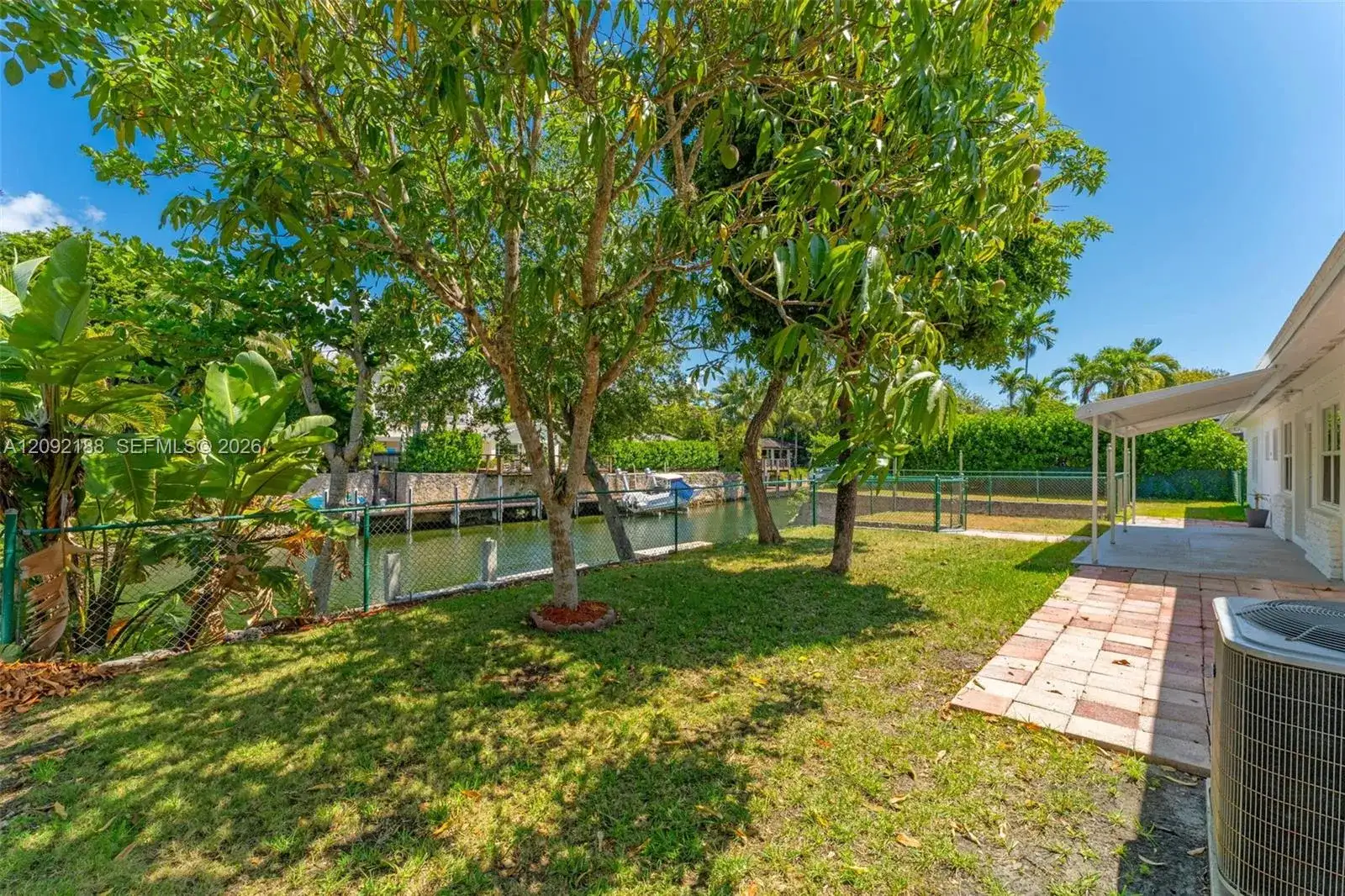 739 S Alhambra Cir, Coral Gables FL 33146 photo 5