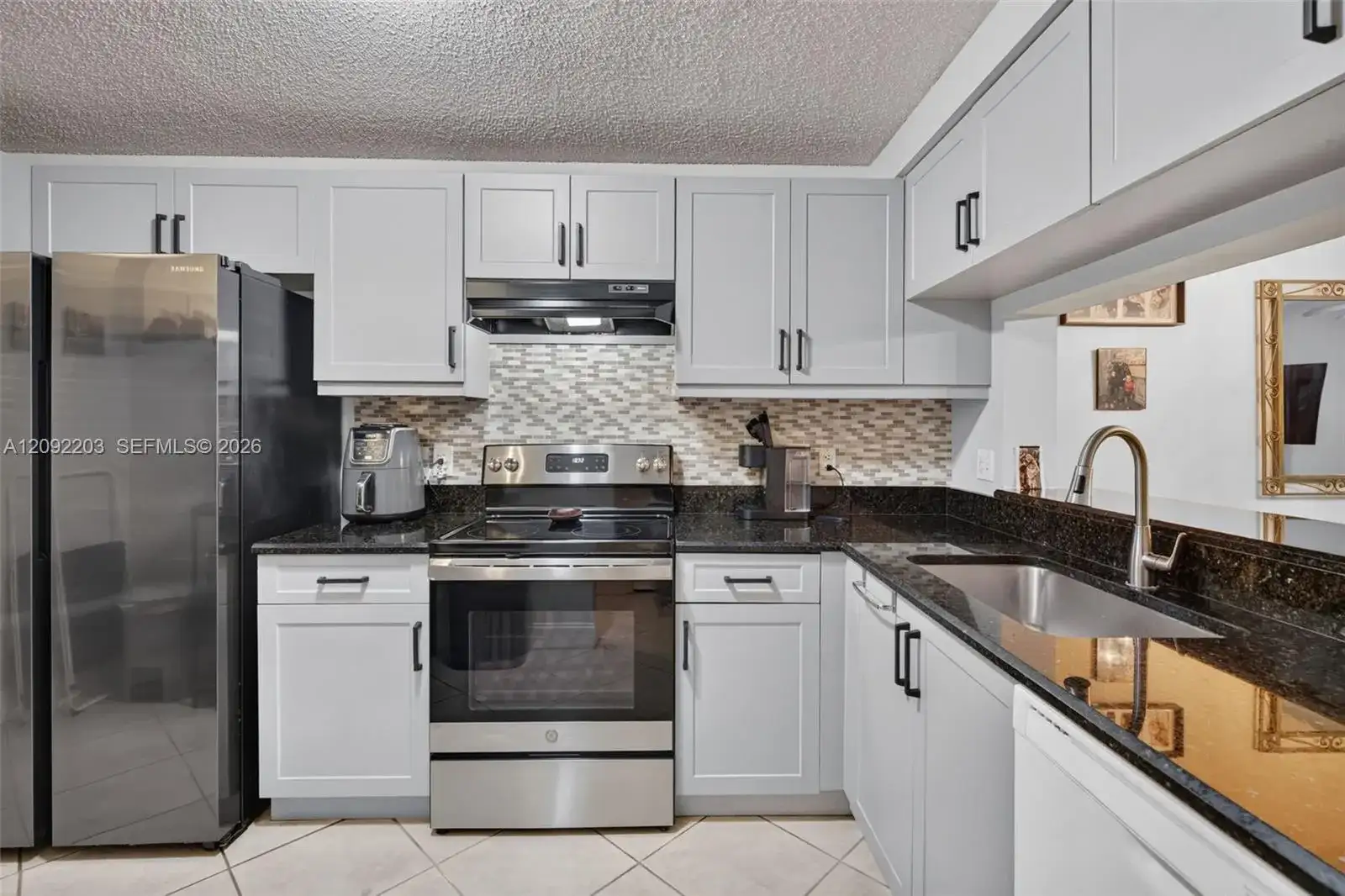 3176 SW 50th St, Dania Beach FL 33312 photo 3