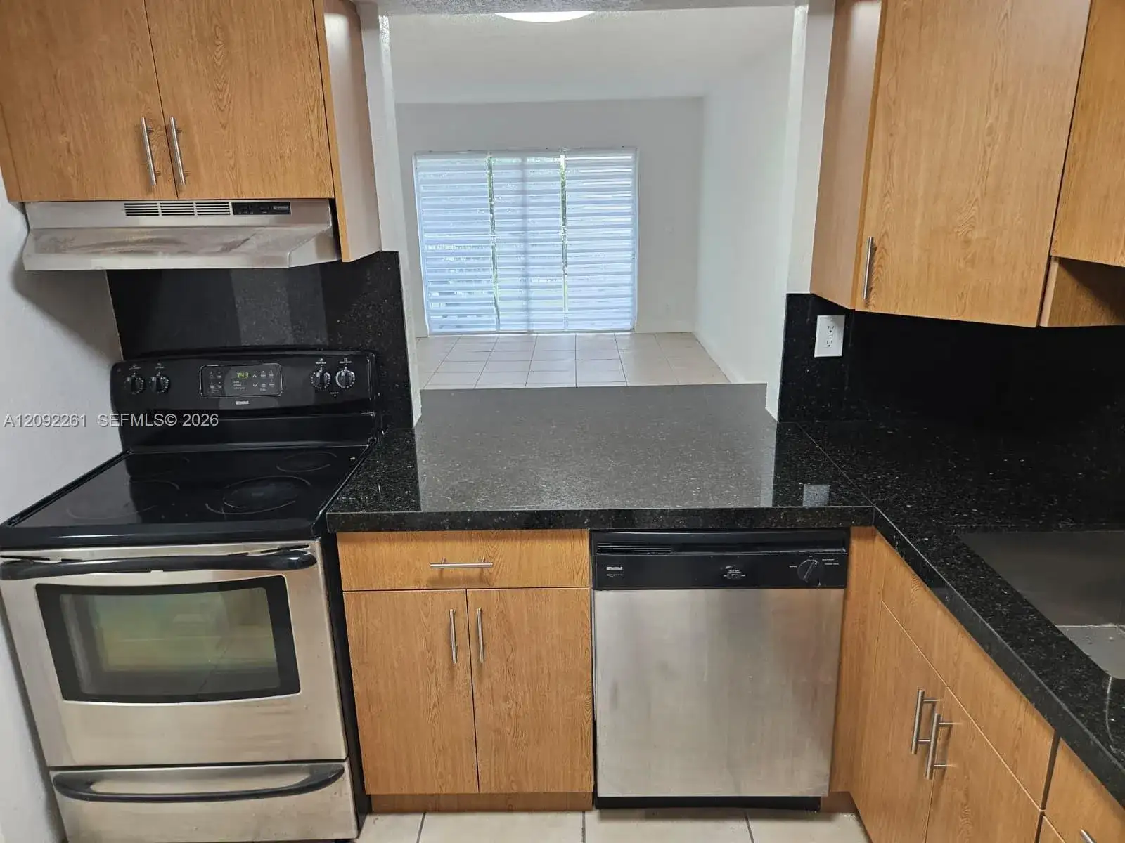 5201 Geneva Way # 201, Doral FL 33166 photo 2