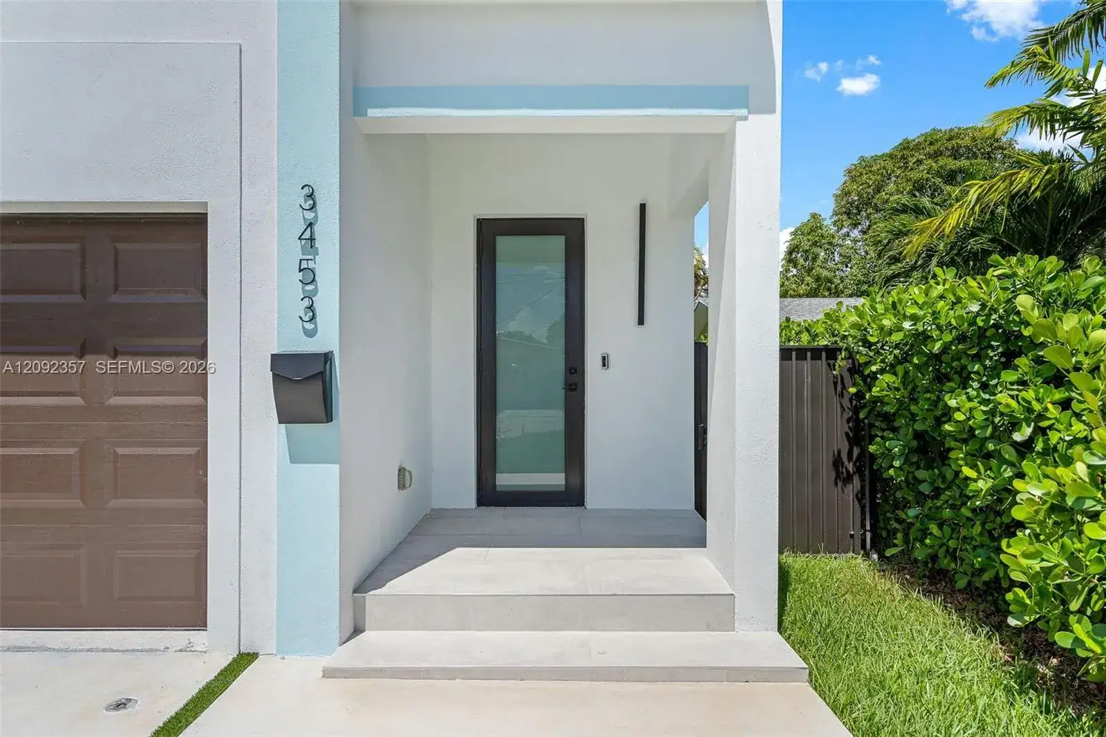 3453 NW 4th St, Miami FL 33125 photo 5