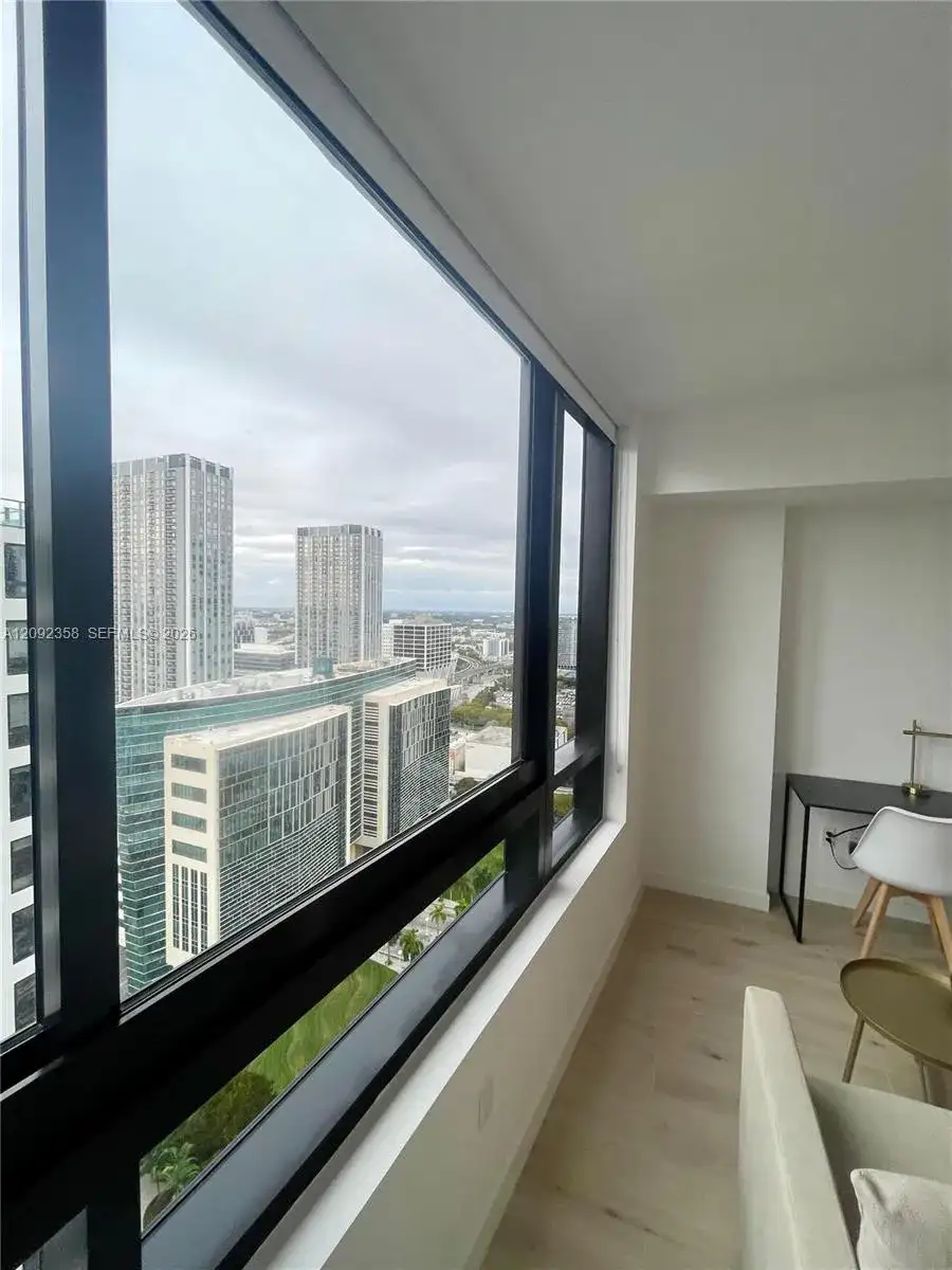 225 N Miami # 3104, Miami FL 33128 photo 4