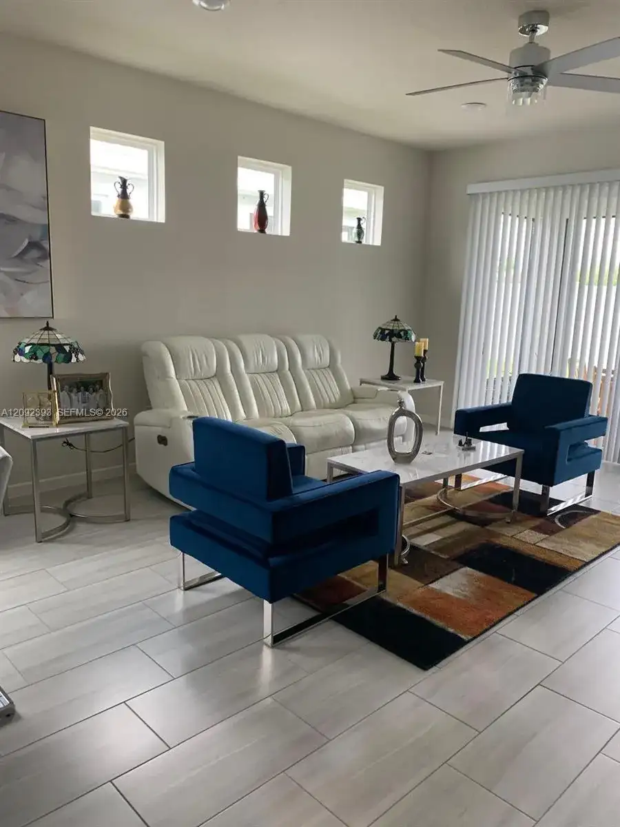 1893 Spring Shower Cir, Kissimmee FL 34744 photo 4