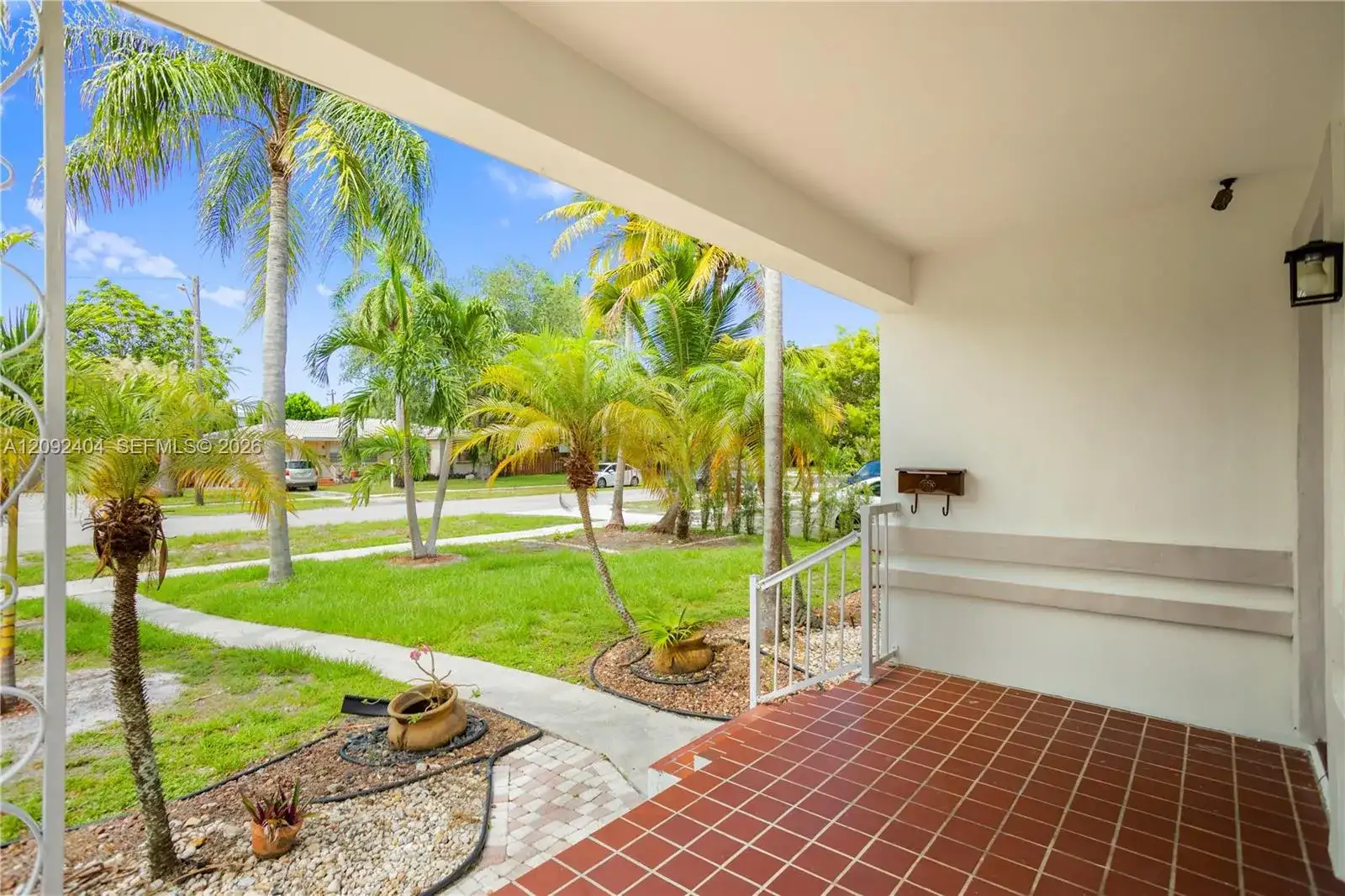 2530 Fillmore St, Hollywood FL 33020 photo 5