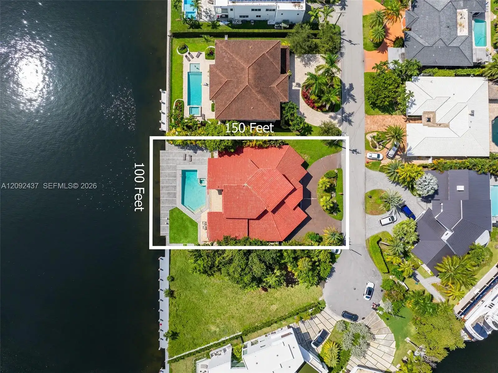 507 Palm Dr, Hallandale Beach FL 33009 photo 2