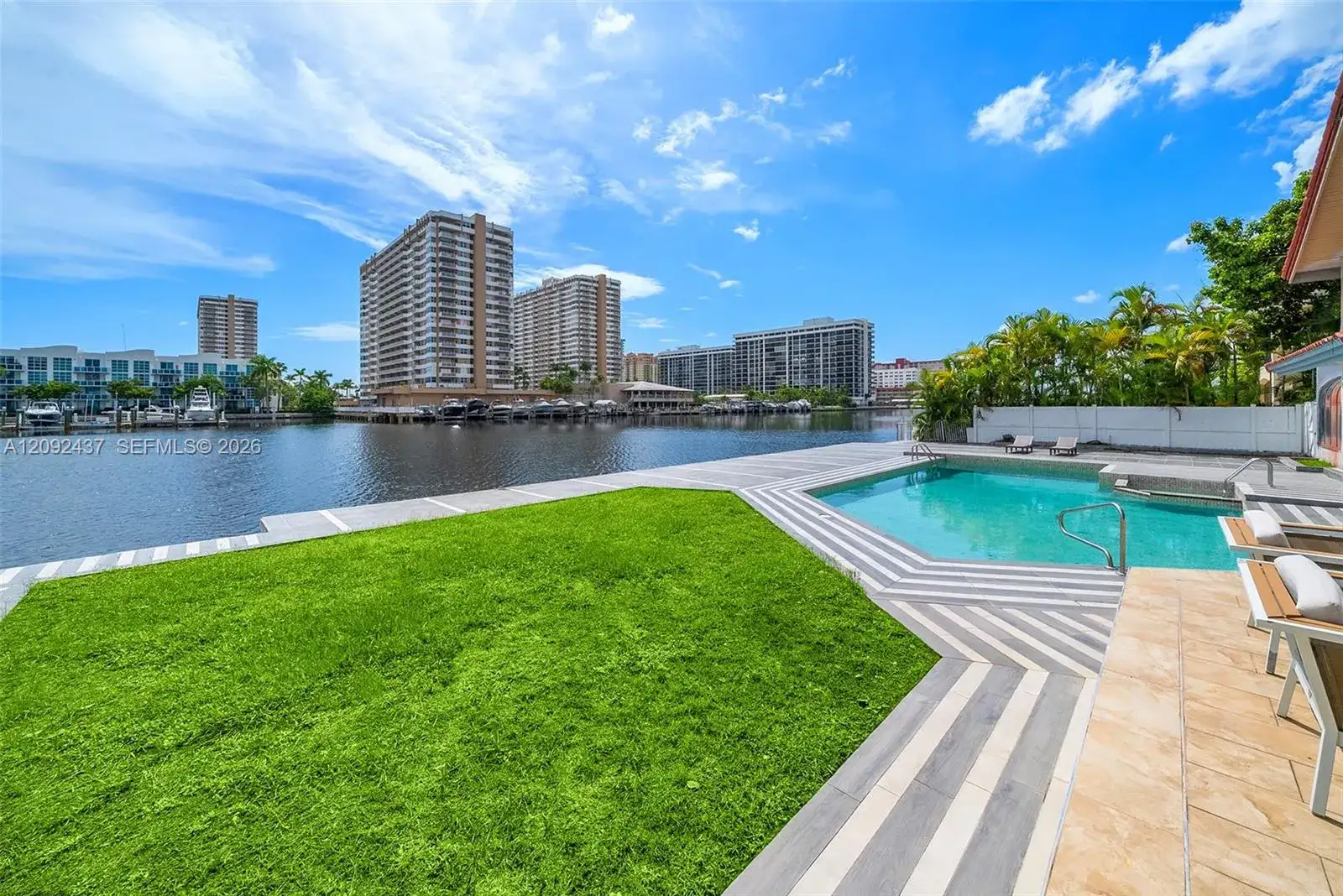 507 Palm Dr, Hallandale Beach FL 33009 photo 5