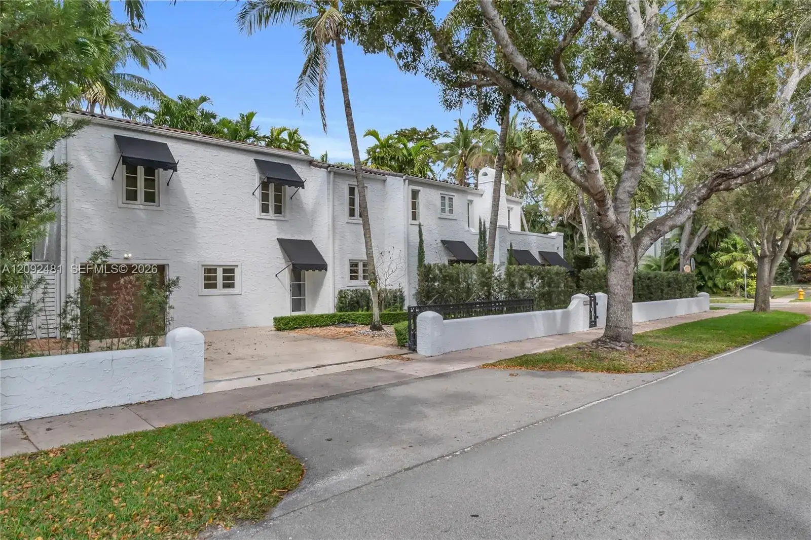 1222 Cortez St, Coral Gables FL 33134 photo 2