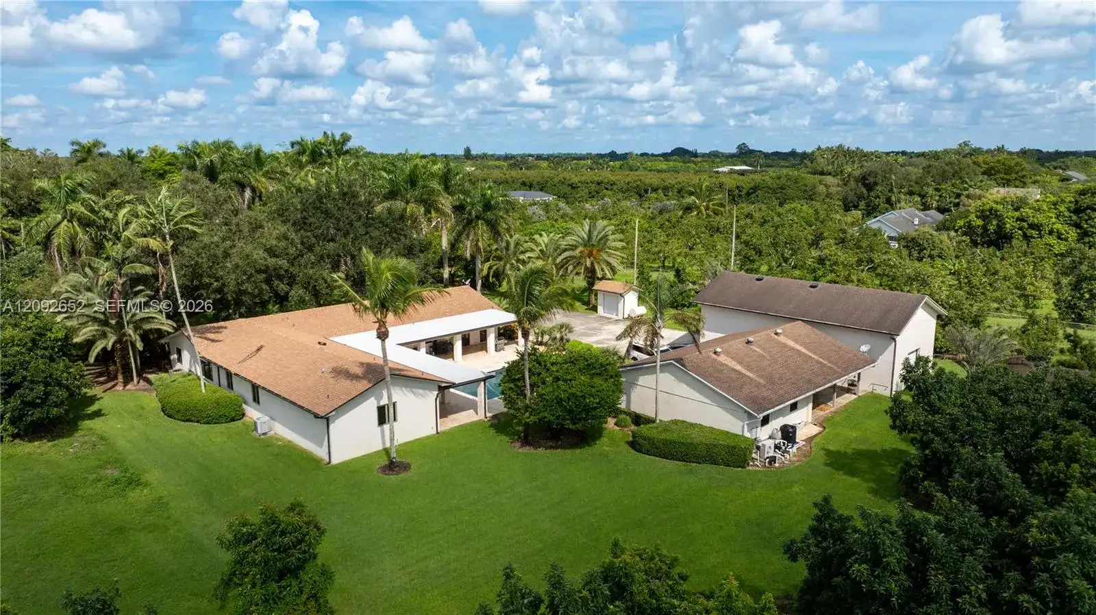 26145 SW 194th Ave, Homestead FL 33031 photo 2