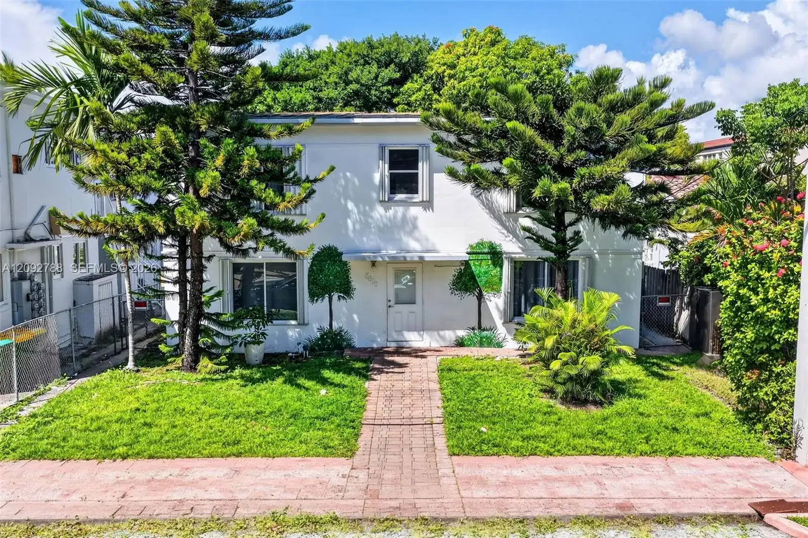 7610 Dickens Ave, Miami Beach FL 33141 photo 2