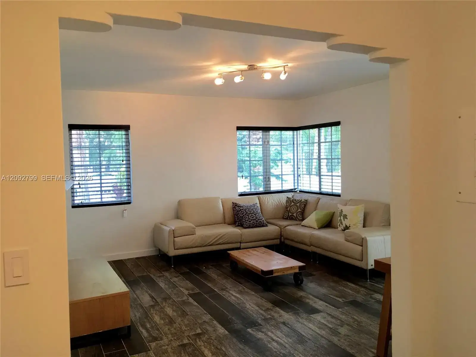 645 Michigan Ave # C, Miami Beach FL 33139 photo 3