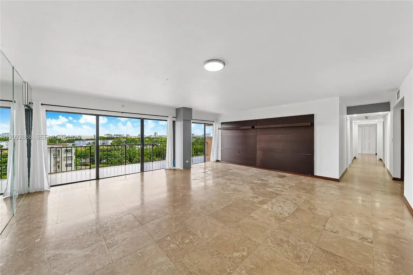 1800 NE 114th St # 811, Miami FL 33181 photo 3