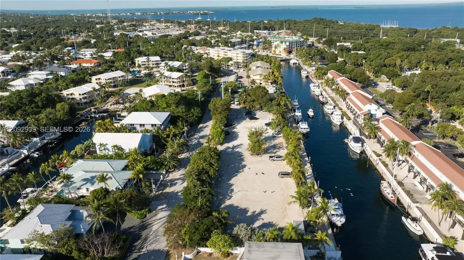 522 Caribbean Dr, Key Largo FL 33037 photo 4