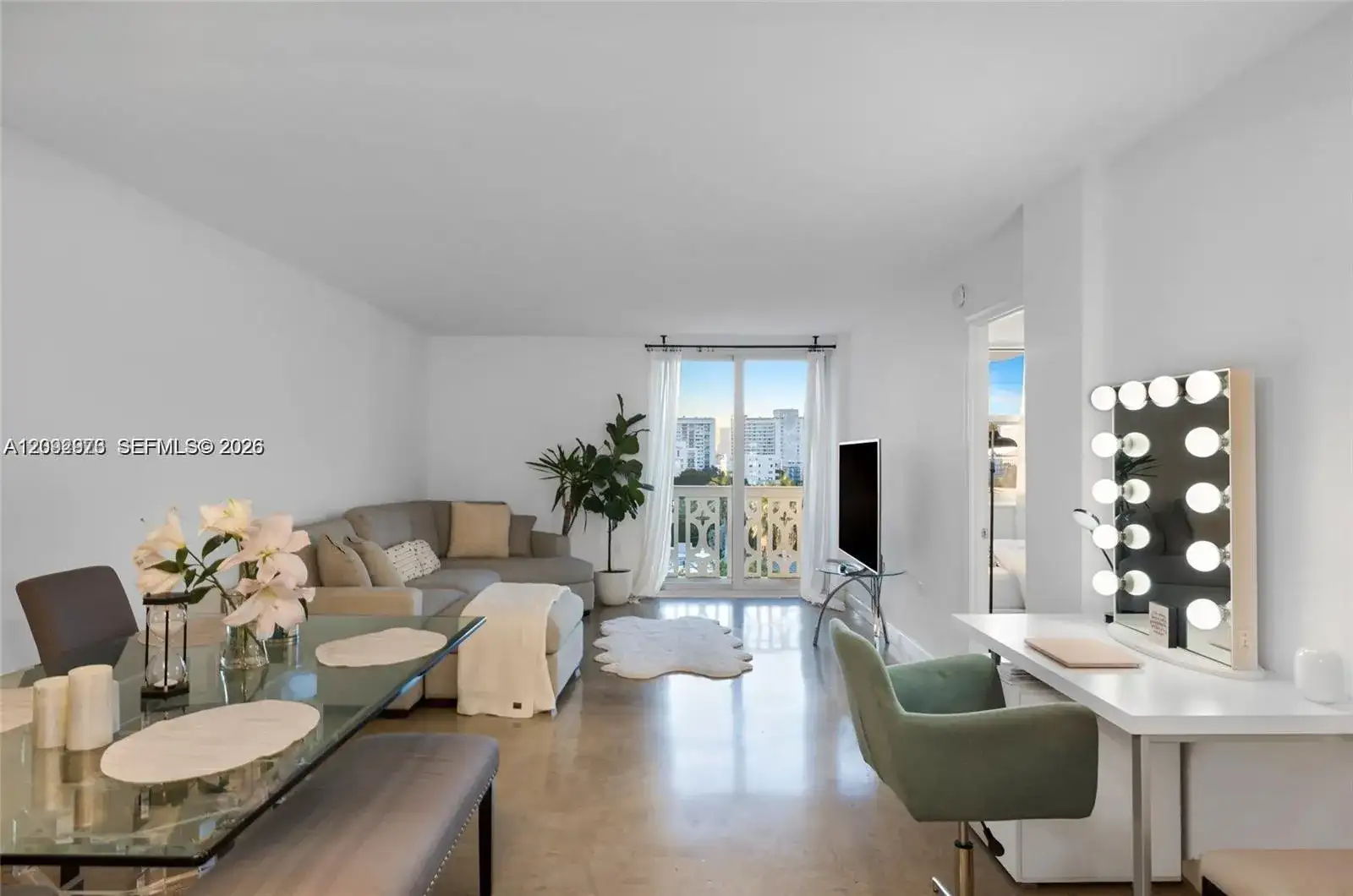 1020 Meridian Ave # 816, Miami Beach FL 33139 photo 3