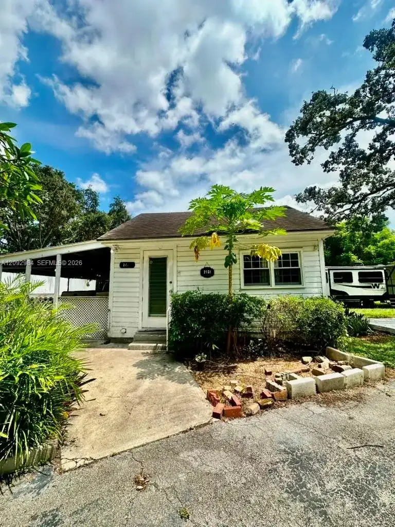 2151 N Krome # 1, Homestead FL 33030 photo 2