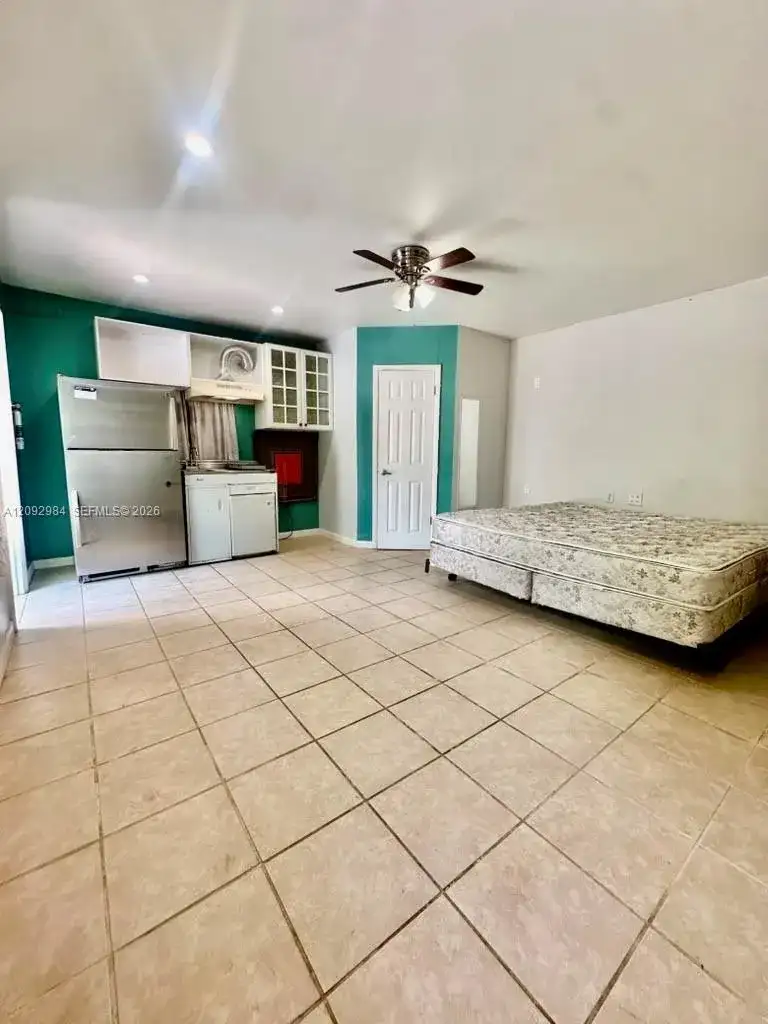 2151 N Krome # 1, Homestead FL 33030 photo 4