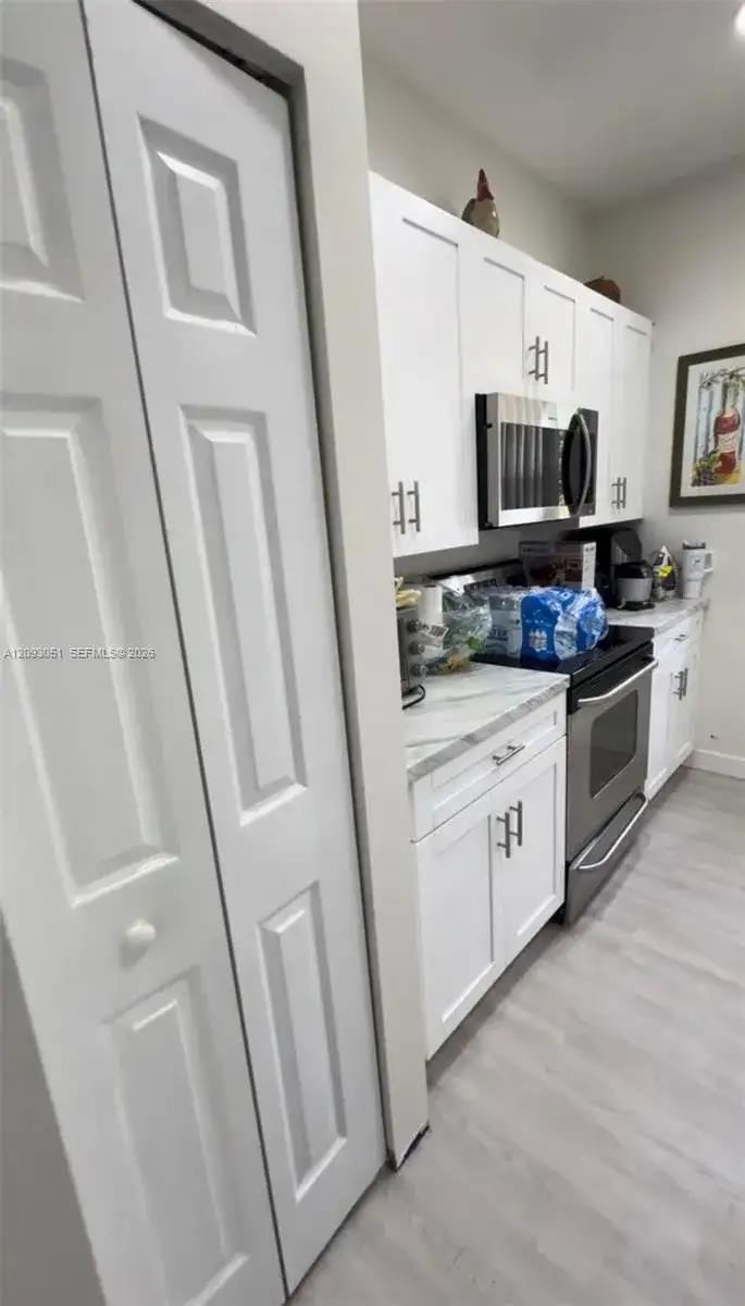 959 NE 42nd Ter, Homestead FL 33033 photo 3