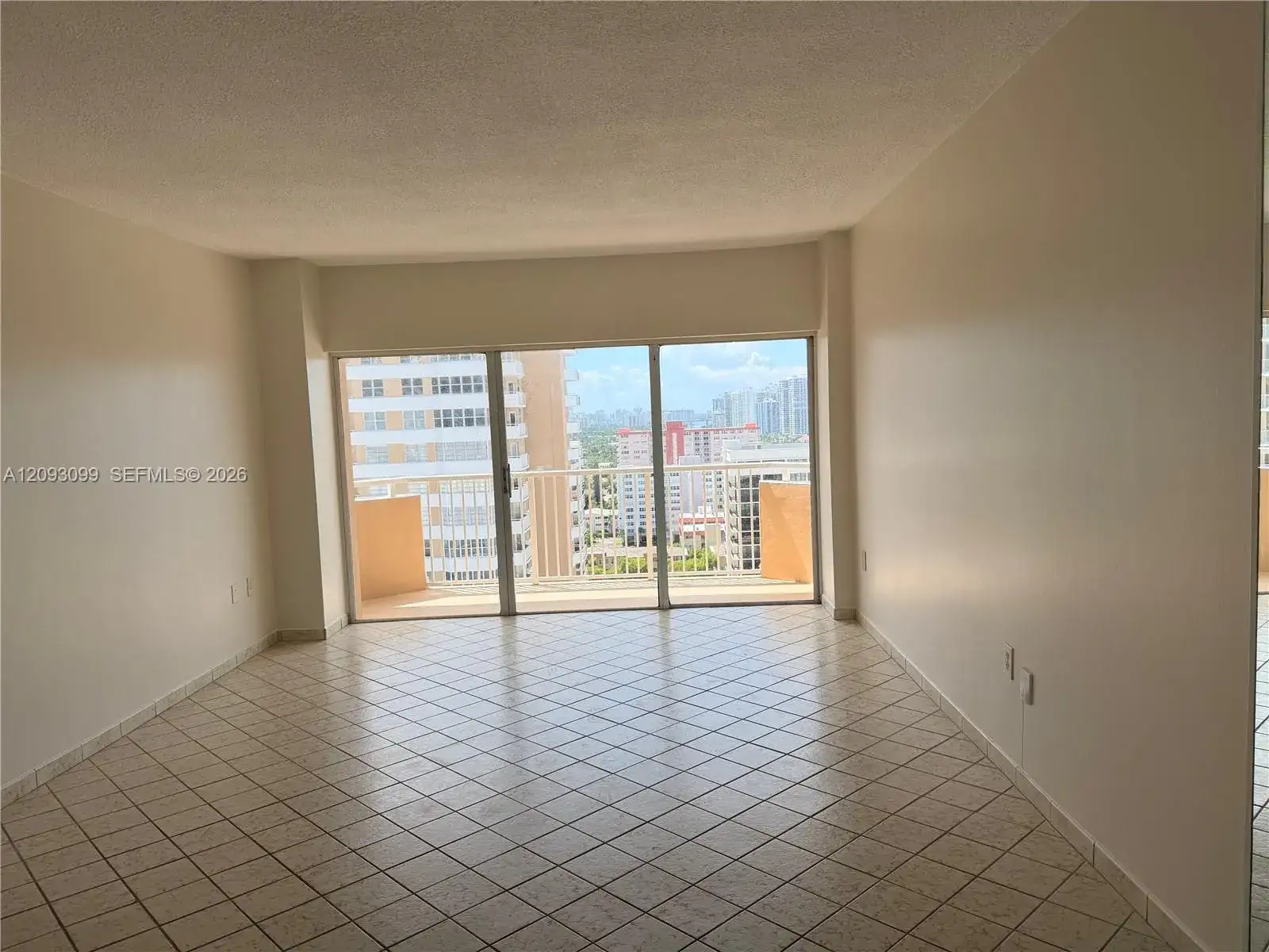 1965 S Ocean Dr # 18C, Hallandale Beach FL 33009 photo 2