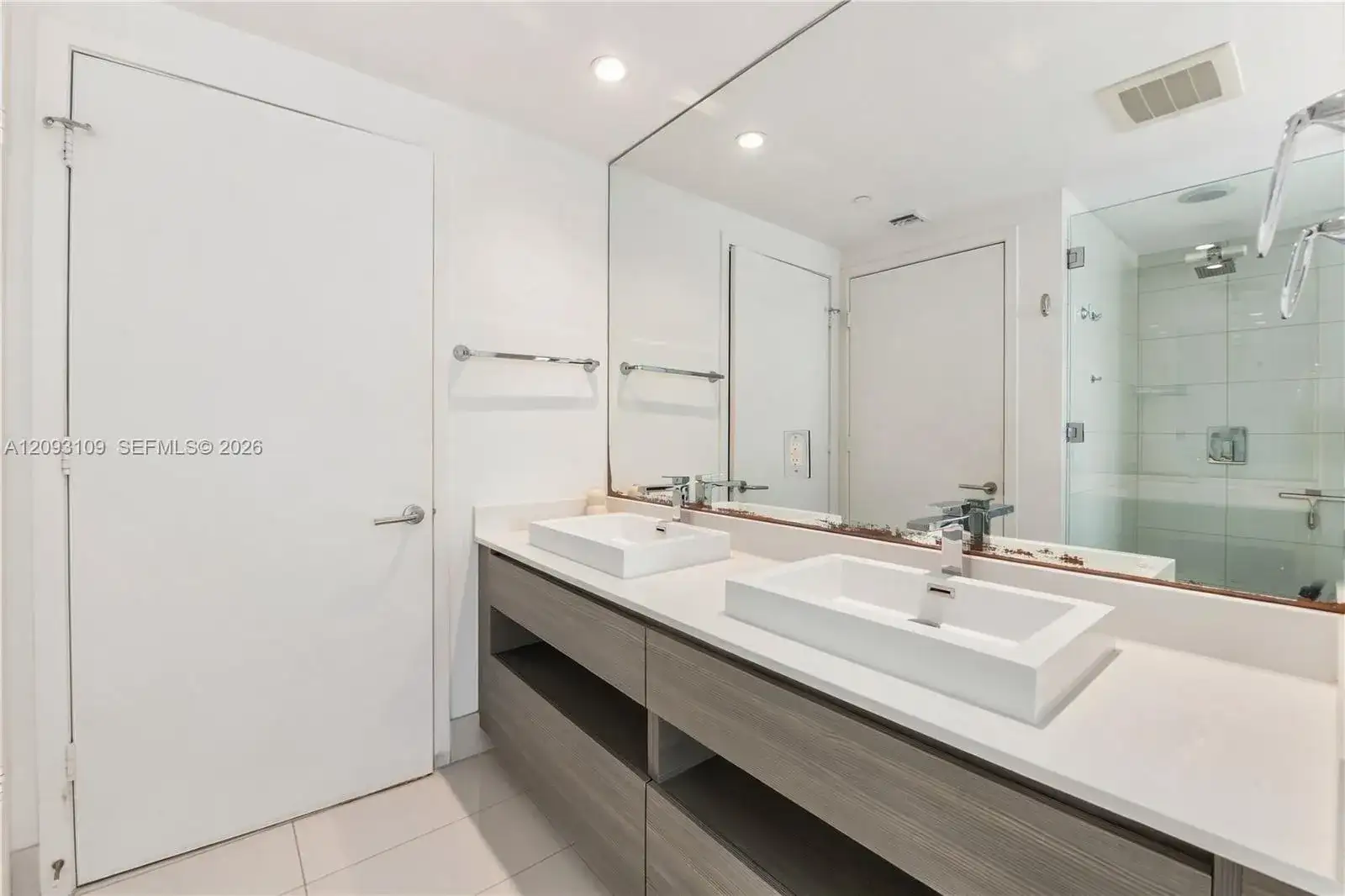 460 NE 28th St # 3308, Miami FL 33137 photo 4