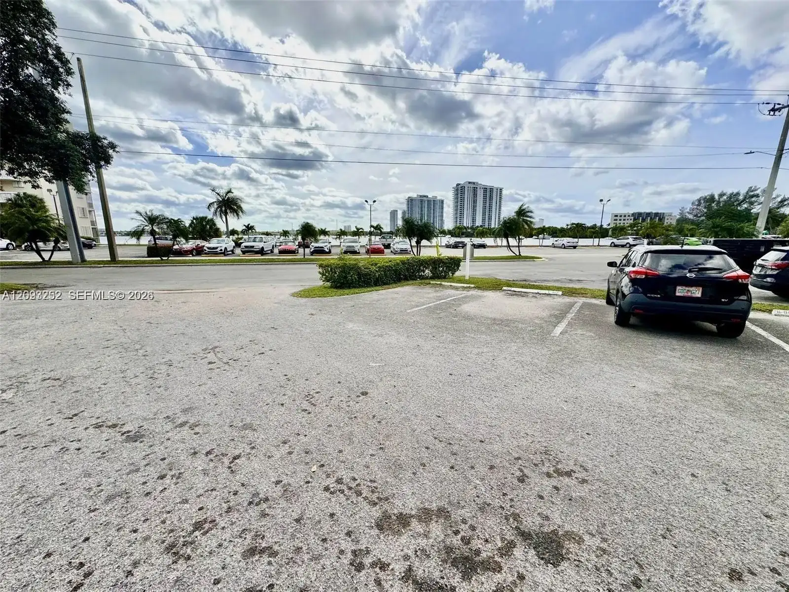 2905 Point East Dr # L102, Aventura FL 33160 photo 3