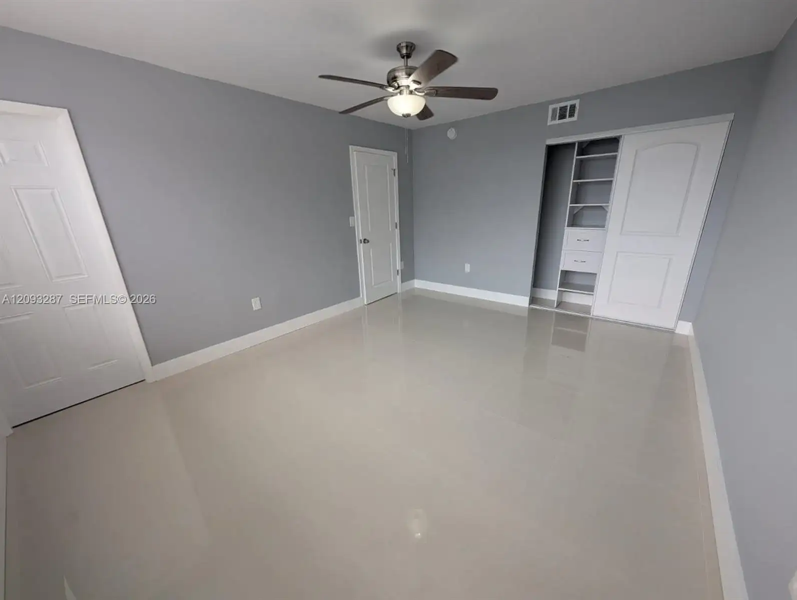 1750 NE 191st St # 3, Miami FL 33179 photo 4