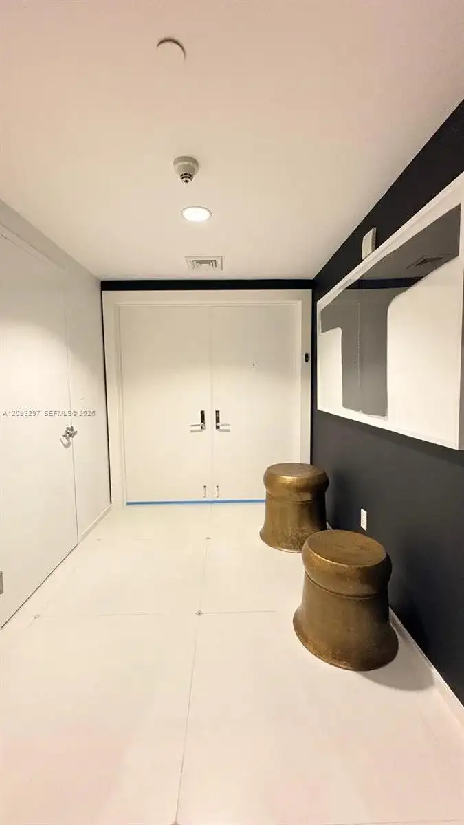 900 Biscayne Blvd # 2702, Miami FL 33132 photo 2