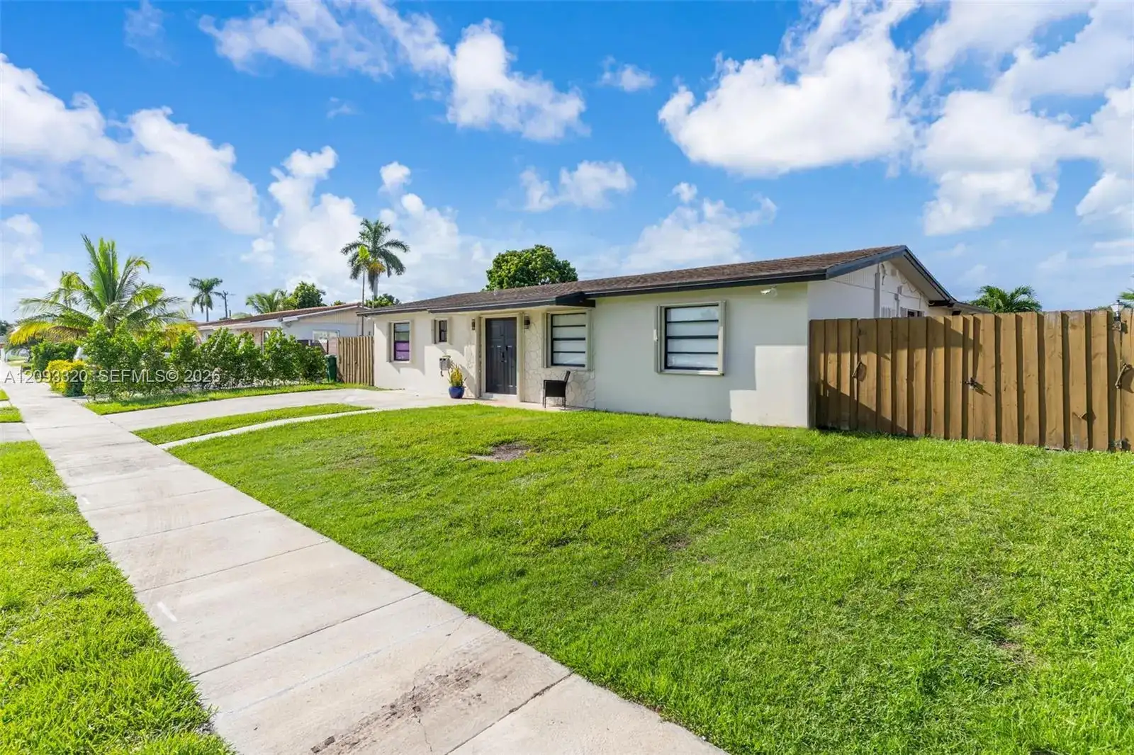 15105 SW 305th Ter, Homestead FL 33033 photo 3