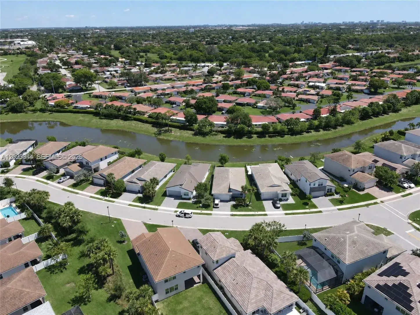 4242 Rosa Dr, Deerfield Beach FL 33064 photo 4