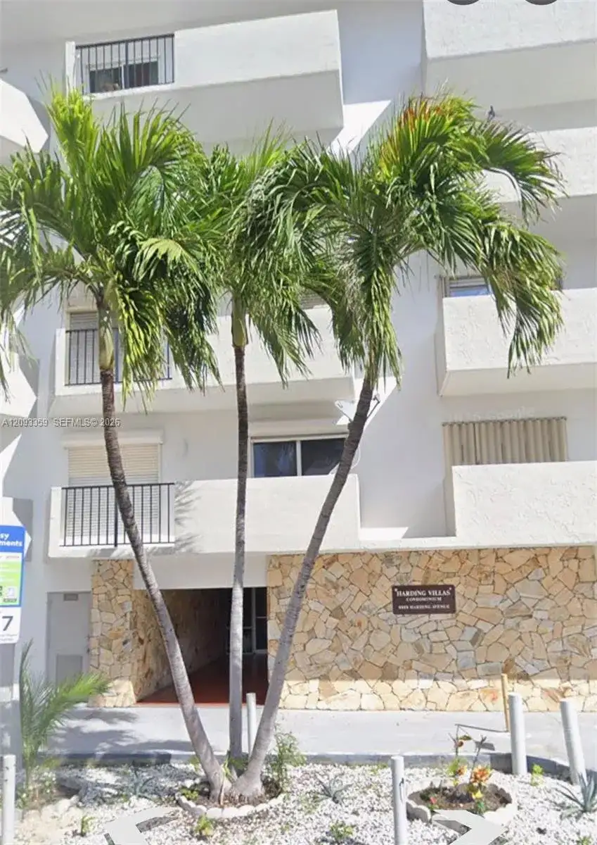 6965 Harding Ave # 305, Miami Beach FL 33141 photo 3