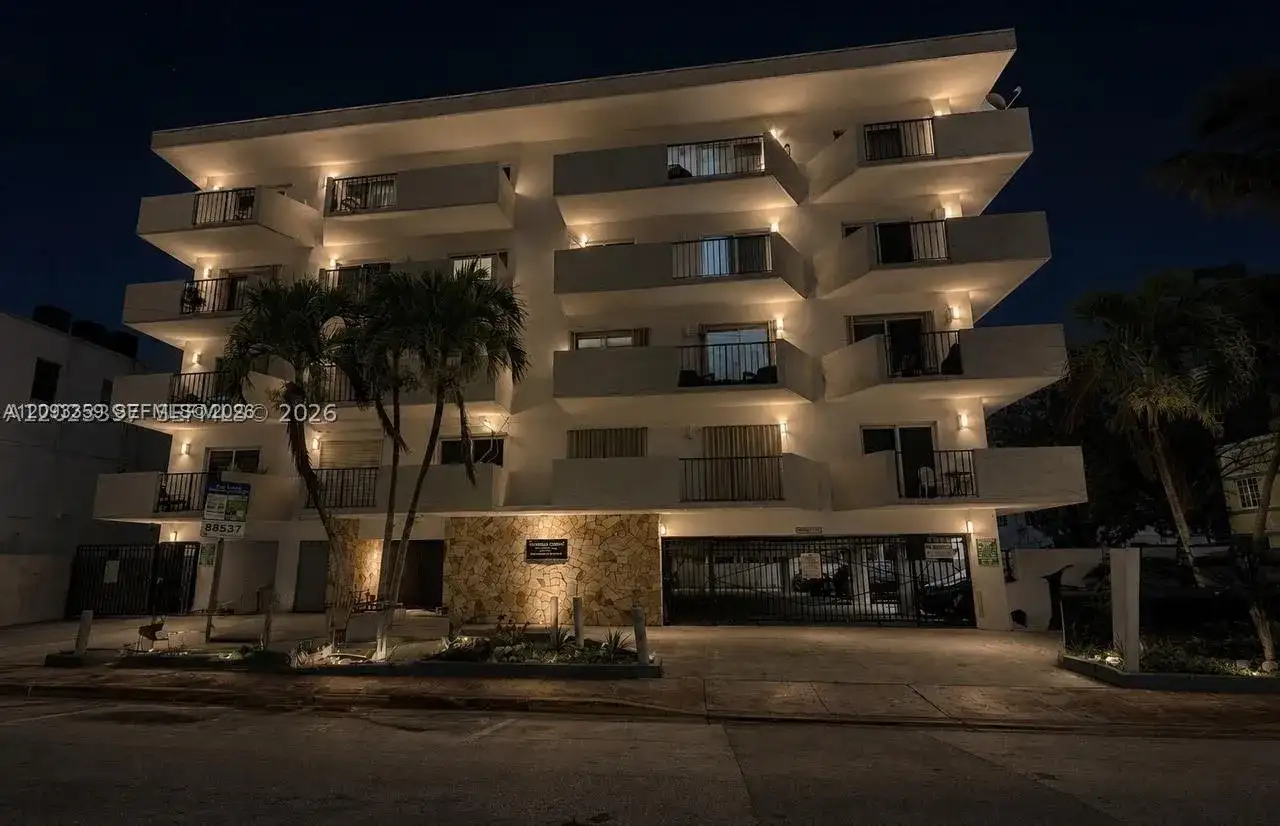 6965 Harding Ave # 305, Miami Beach FL 33141 photo 5