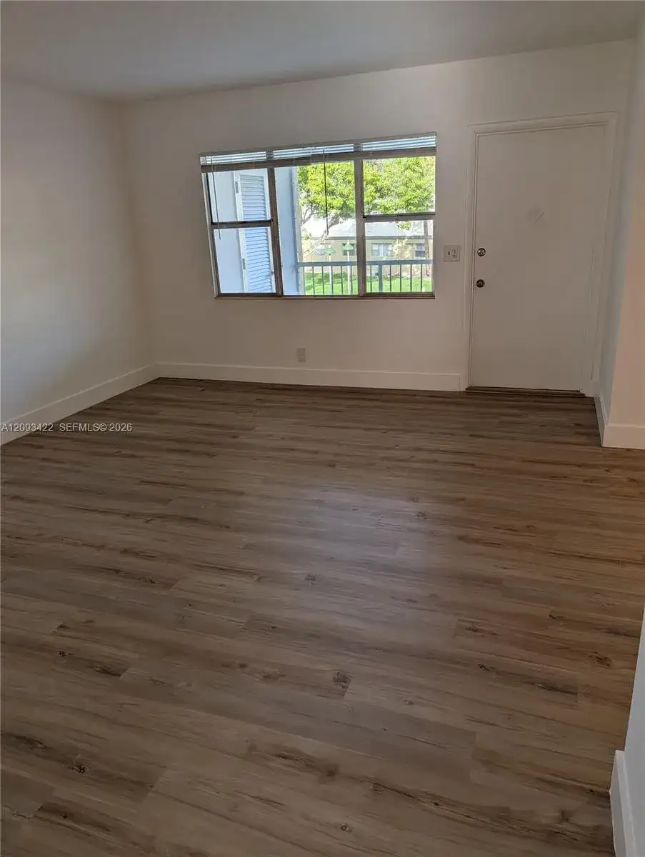 270 Layne Blvd # 202, Hallandale Beach FL 33009 photo 3