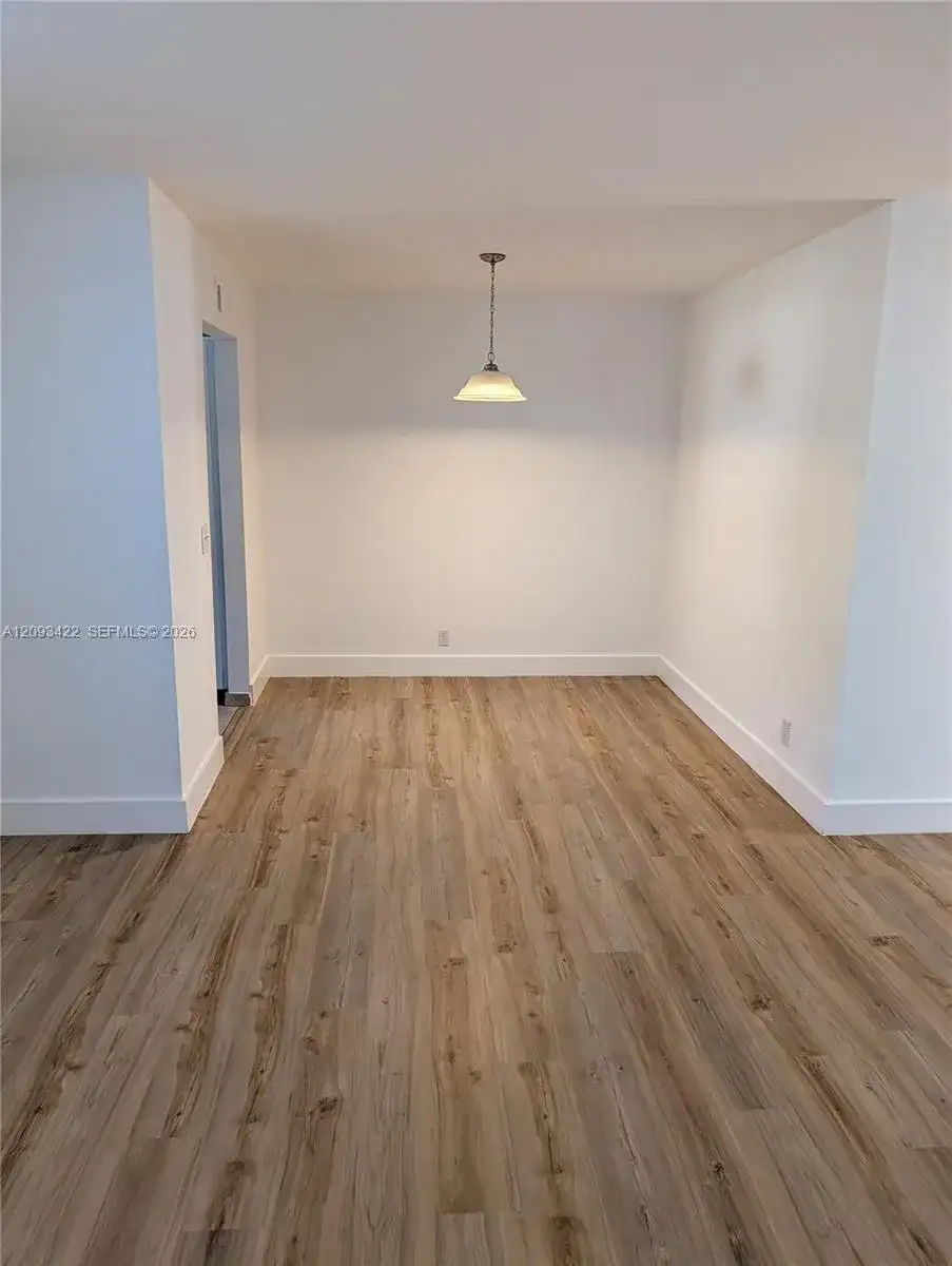 270 Layne Blvd # 202, Hallandale Beach FL 33009 photo 4