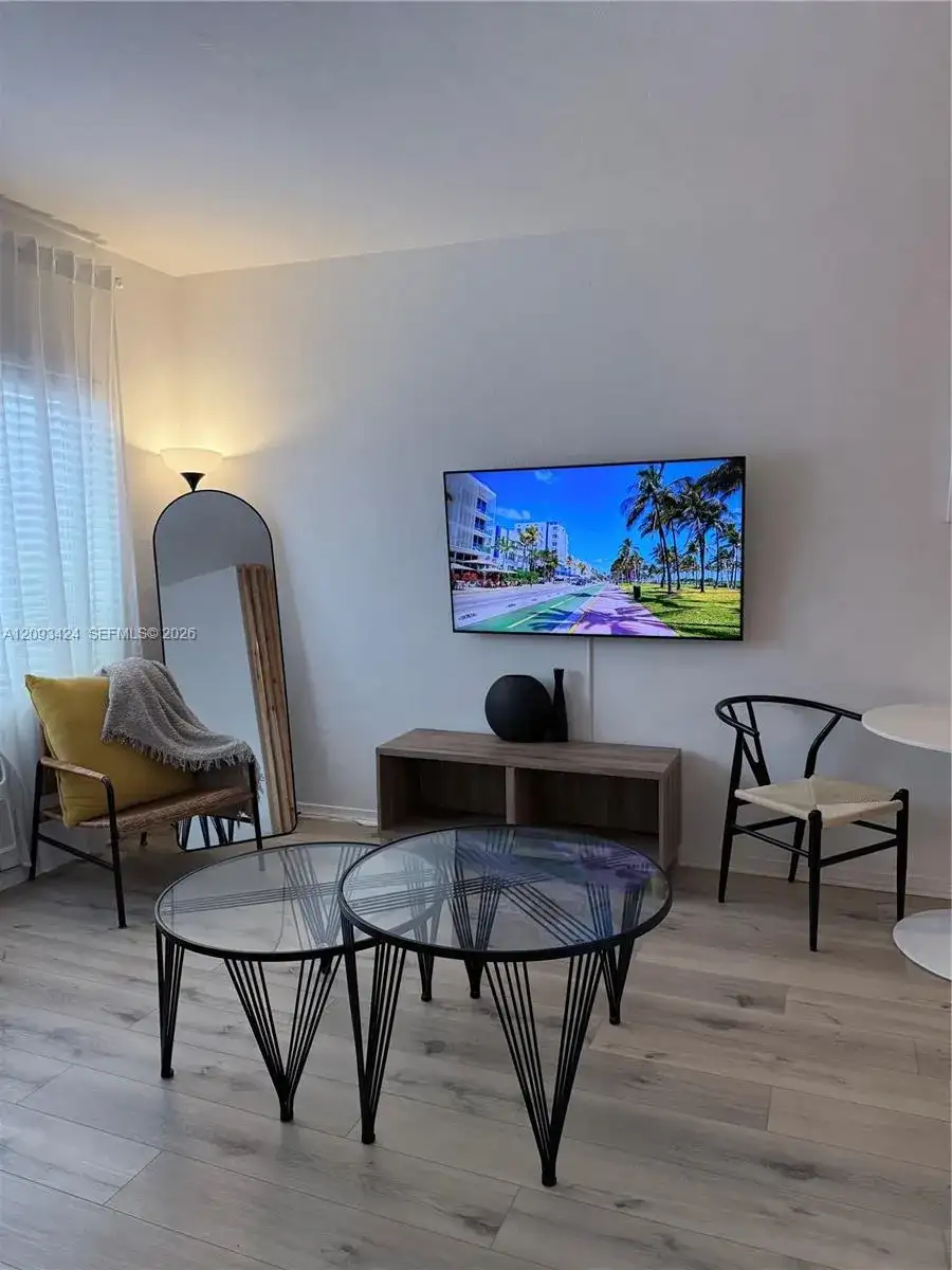 1135 Euclid Ave # 205, Miami Beach FL 33139 photo 2