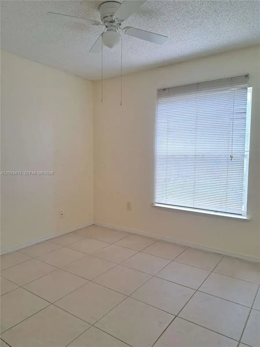13027 Lily Pond CT, Orlando FL 32824 photo 3