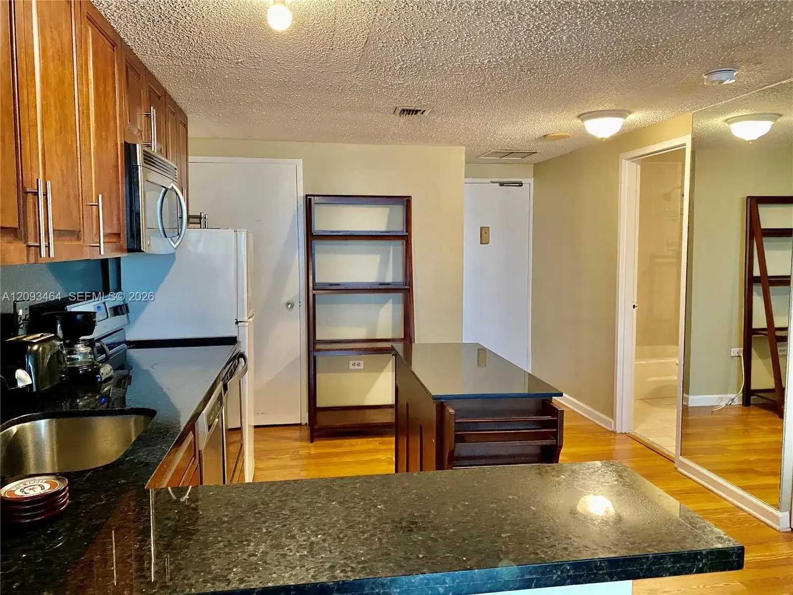 801 Brickell Bay Dr # 769, Miami FL 33131 photo 2