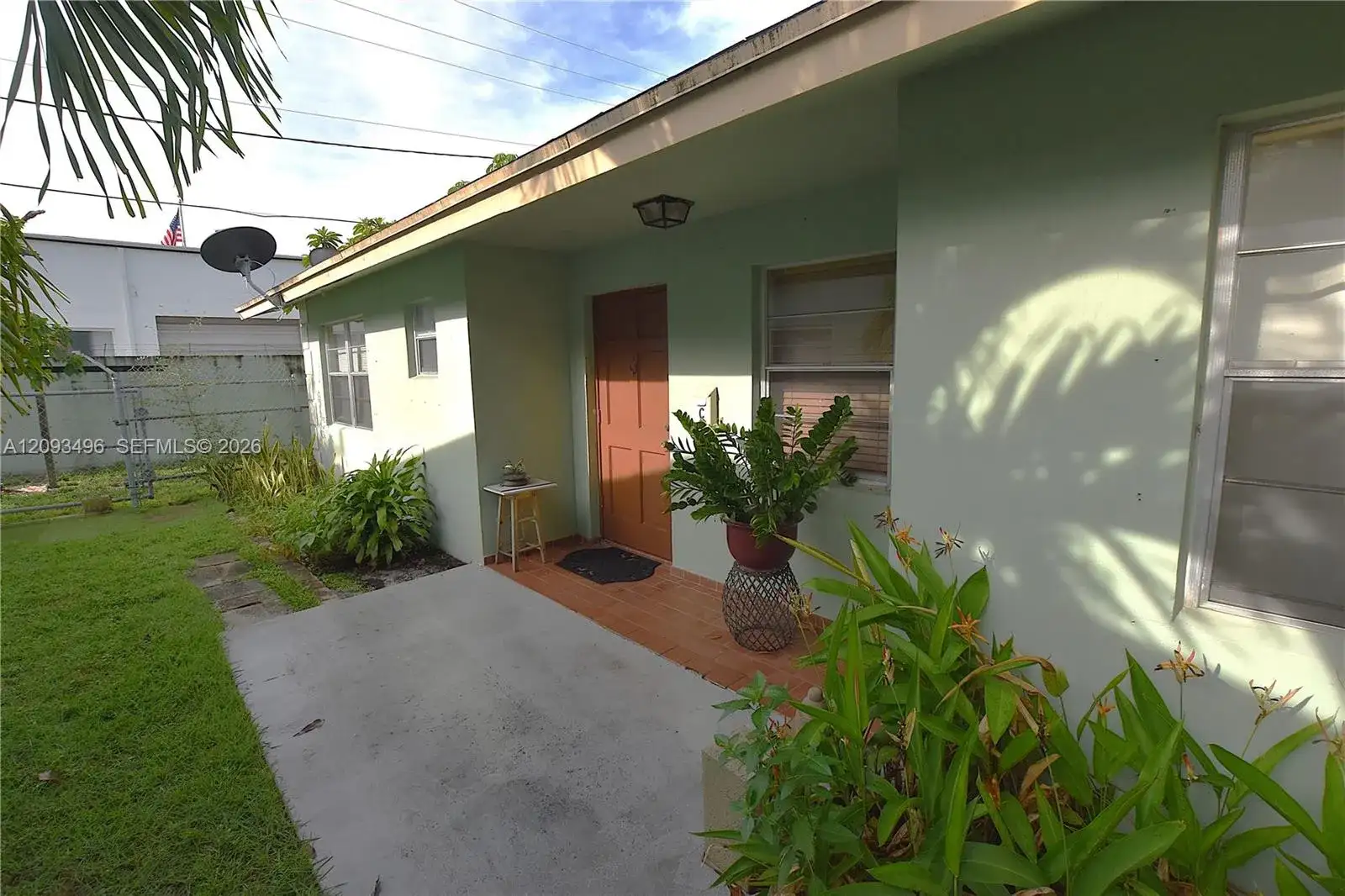418 Conniston Rd, West Palm Beach FL 33405 photo 3