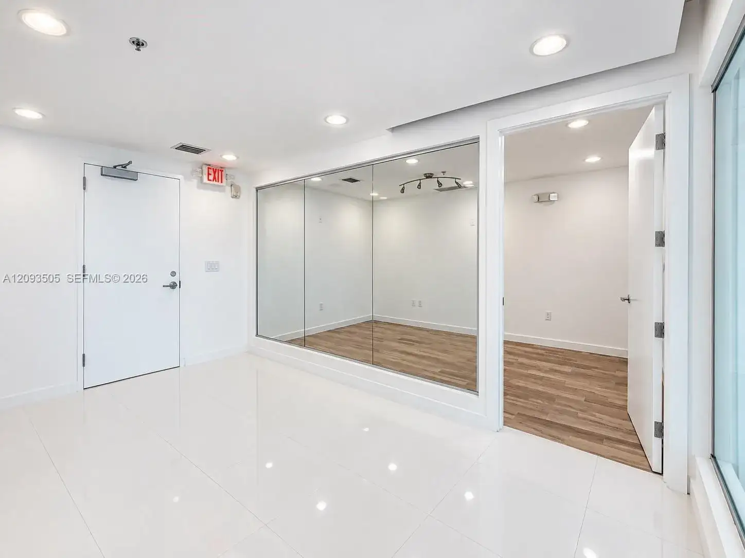 40 SW 13th St # 505, Miami FL 33130 photo 3