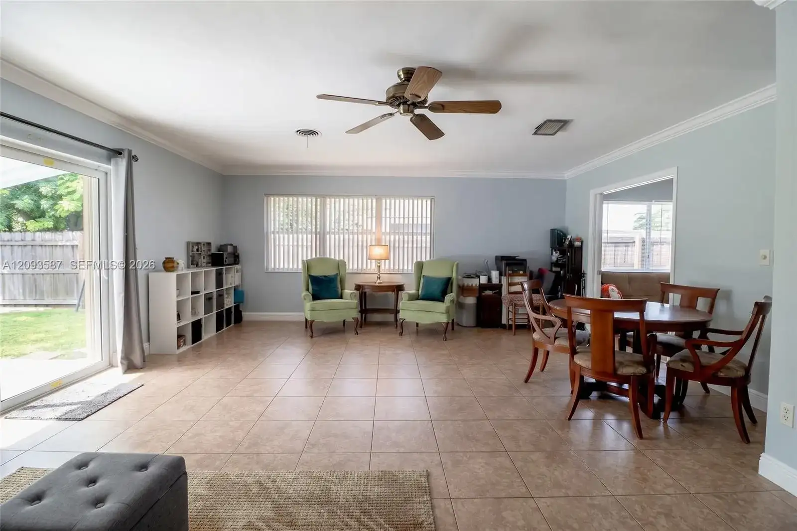 16020 SW 97th Ct, Miami FL 33157 photo 3