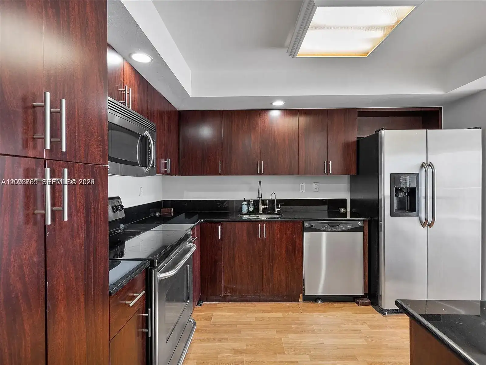 18021 Biscayne Blvd # 603, Aventura FL 33160 photo 5