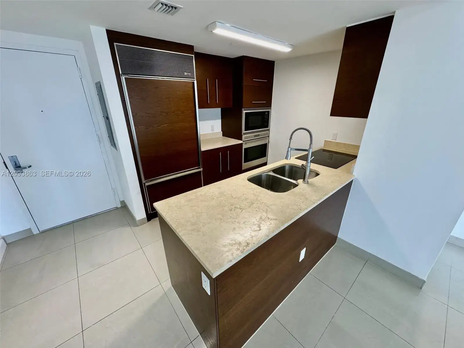 485 Brickell Ave # 1809, Miami FL 33131 photo 3