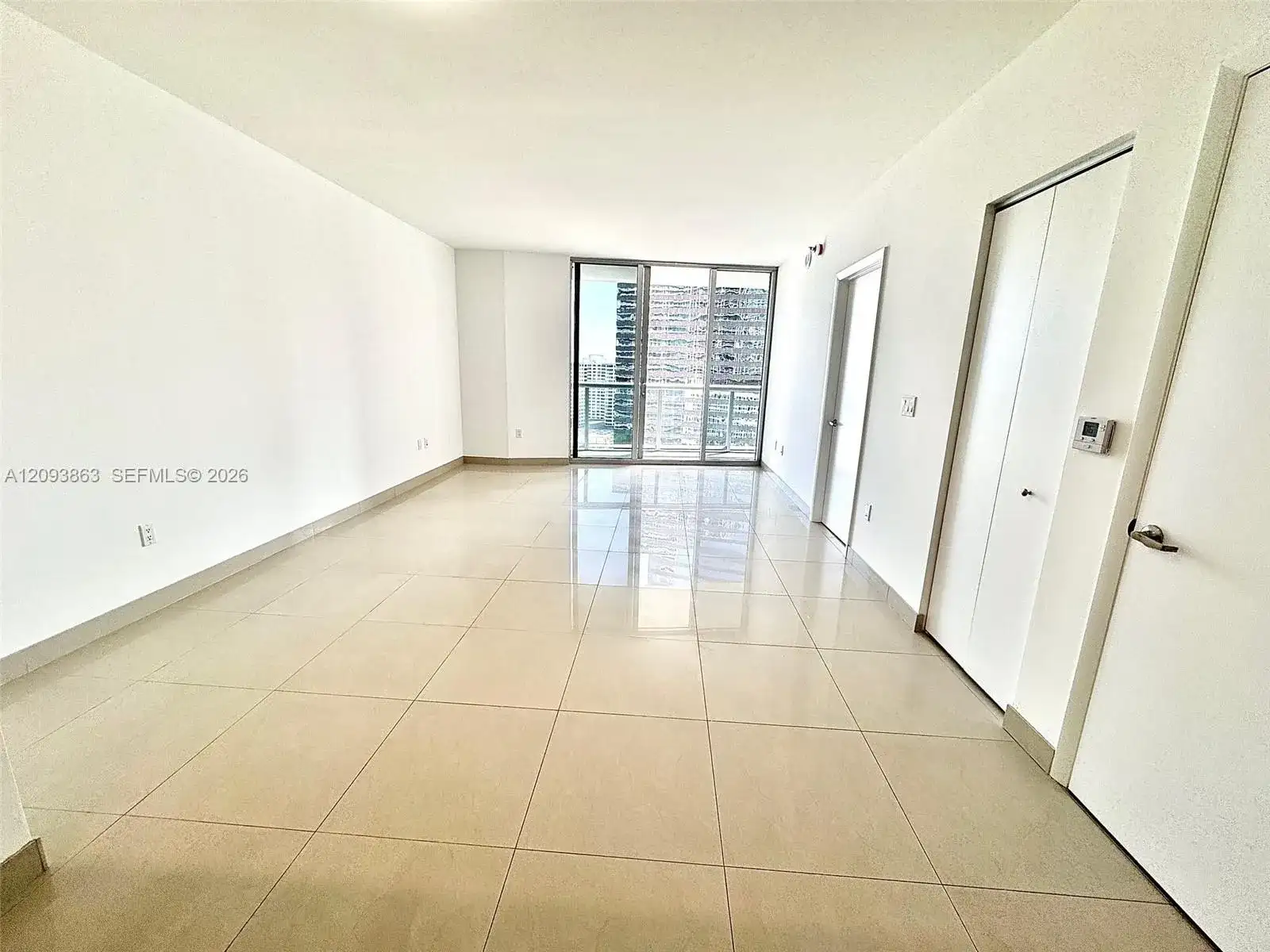 485 Brickell Ave # 1809, Miami FL 33131 photo 4