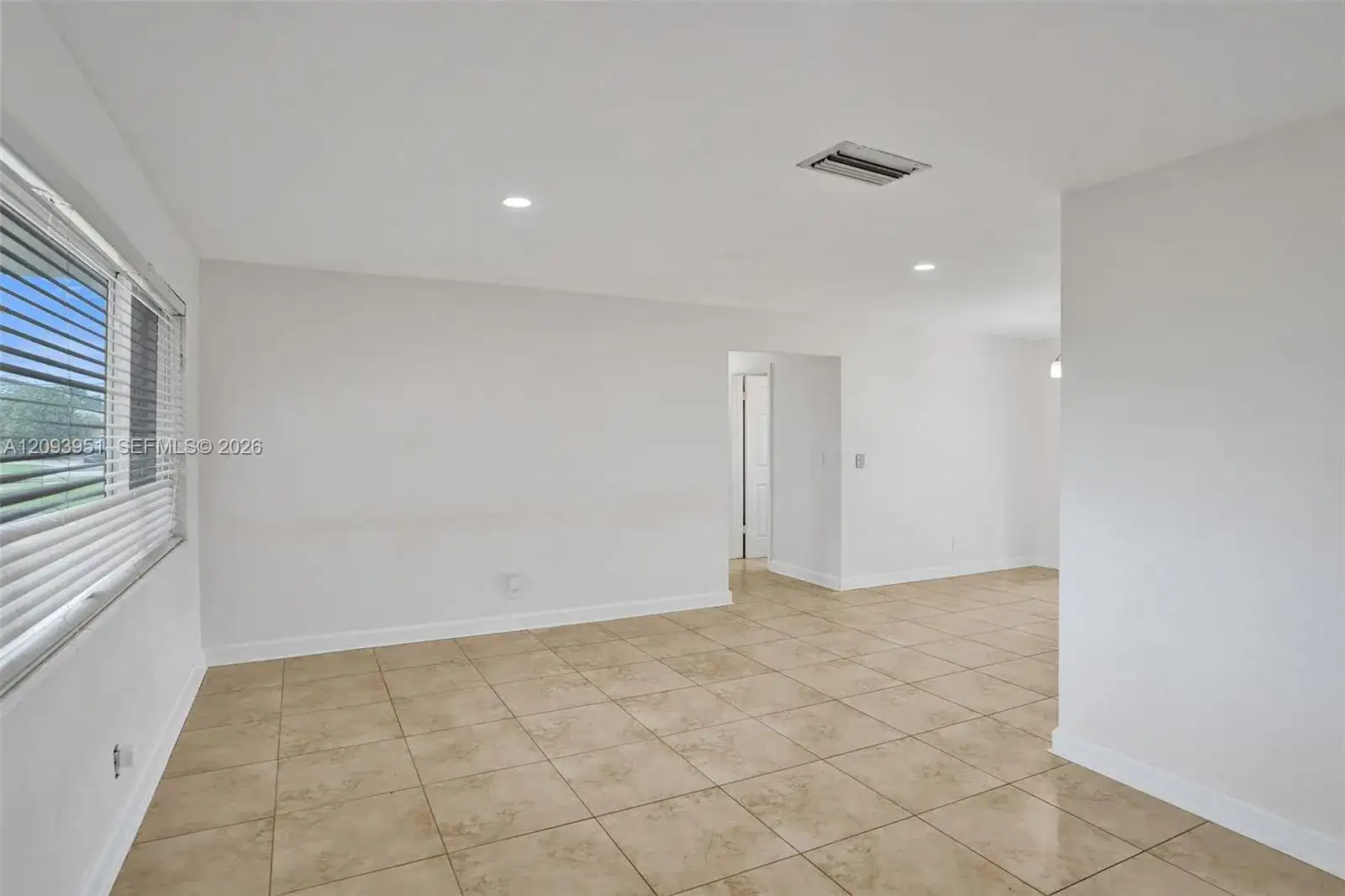 5081 SW 94th Way, Cooper City FL 33328 photo 4