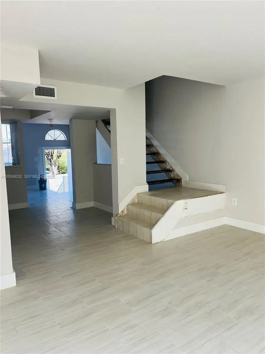 380 NW 85th Pl # 1406, Miami FL 33126 photo 5