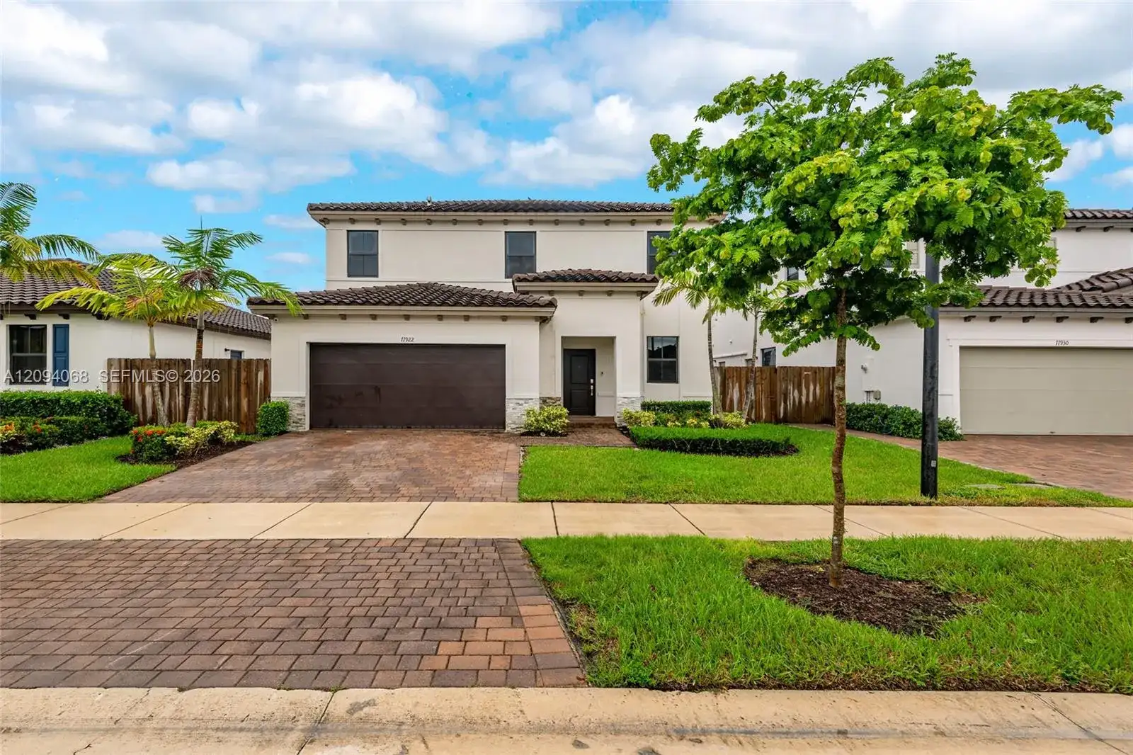 11922 SW 241st St, Homestead FL 33032 photo 2
