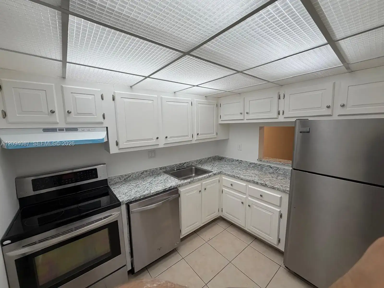 7825 Fairview Dr # 202, Tamarac FL 33321 photo 2