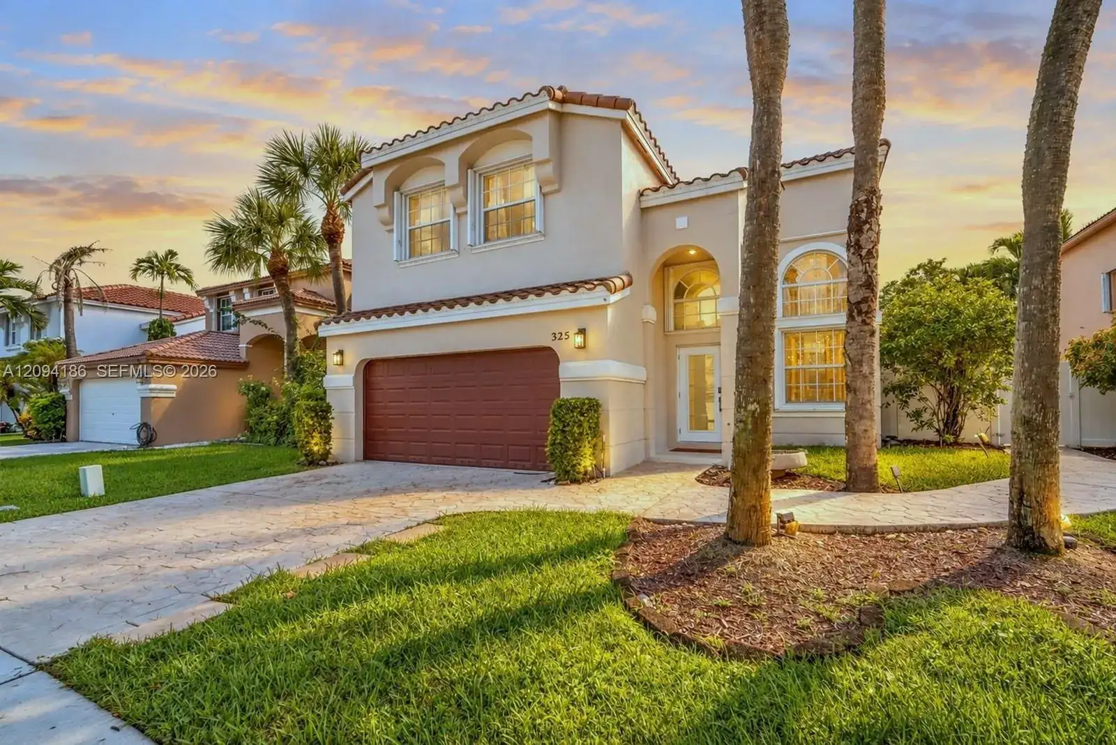325 NW 158th Ln, Pembroke Pines FL 33028 photo 2