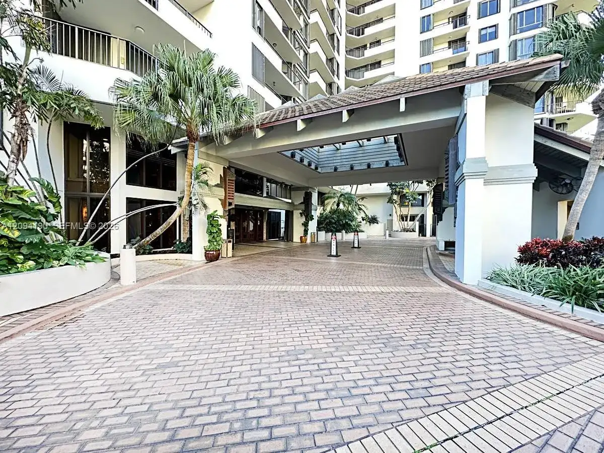 520 Brickell Key Dr # A1217, Miami FL 33131 photo 2