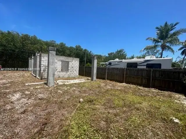 971 Valencia Rd, Key Largo FL 33037 photo 4