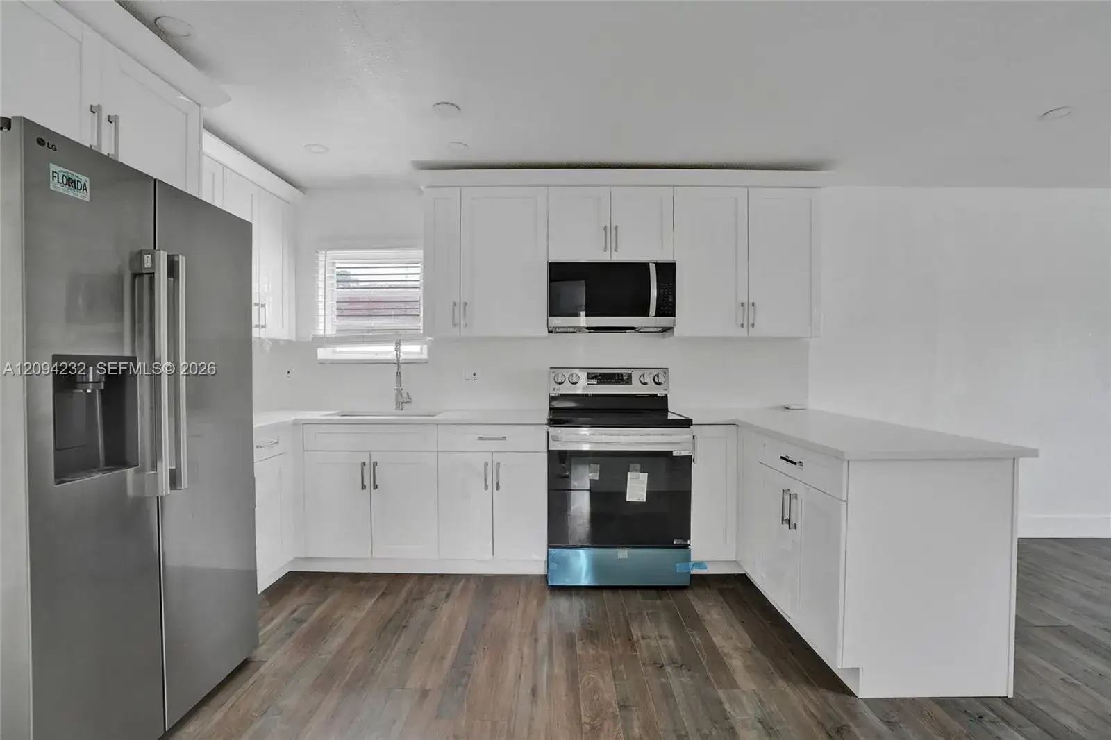2910 NW 25th St, Fort Lauderdale FL 33311 photo 5