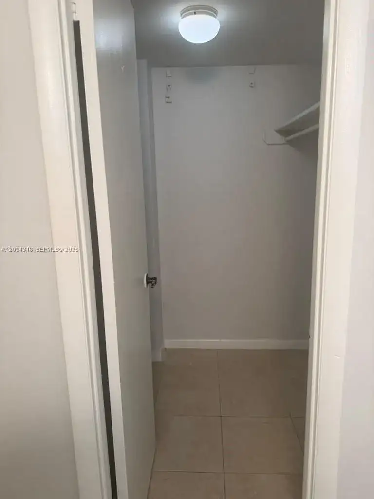 484 NW 165th St Rd # 311, Miami FL 33169 photo 3